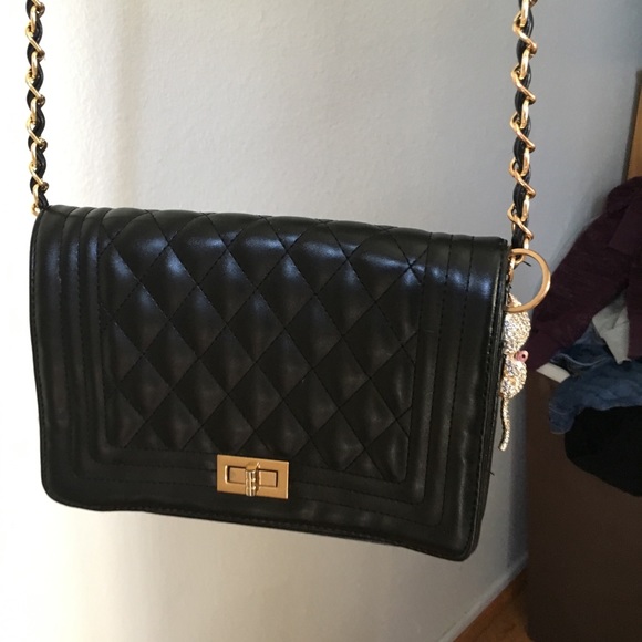 Purse - Picture 2 of 4